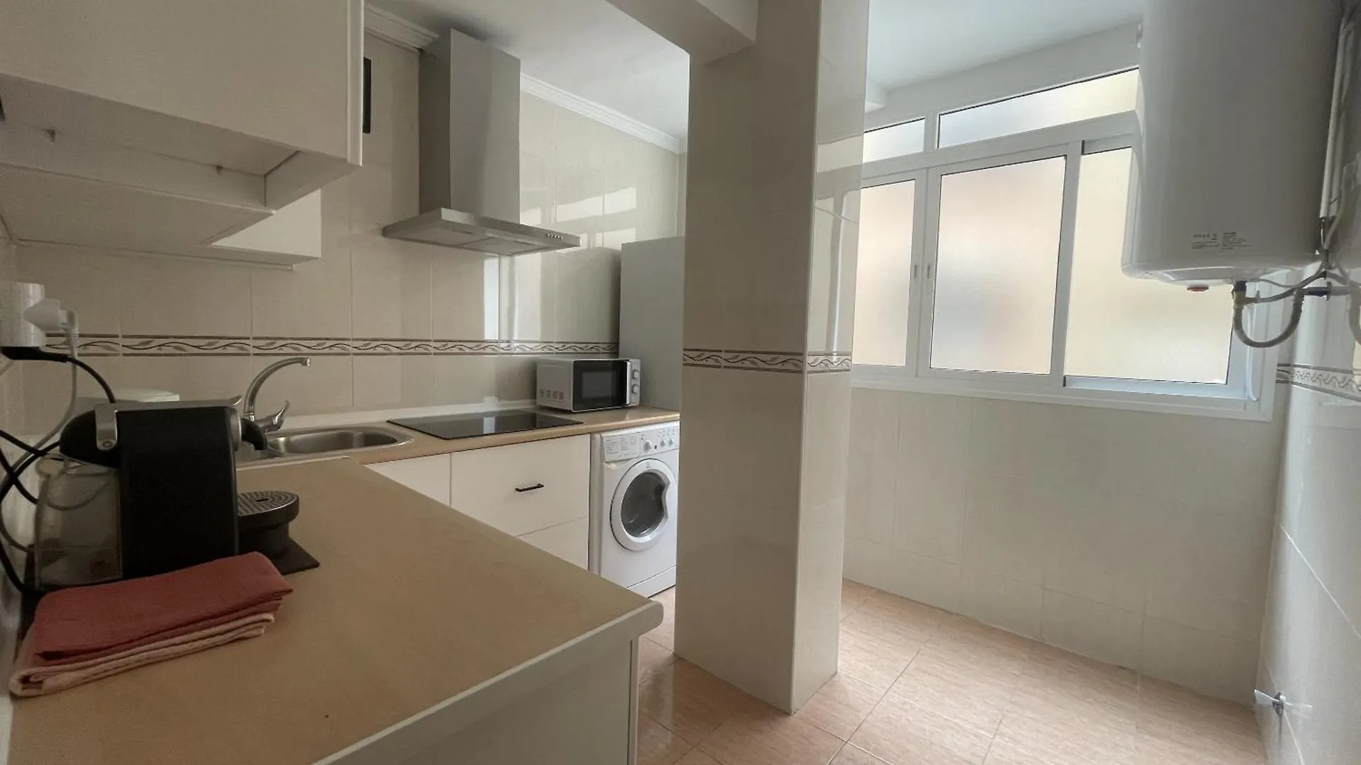 Calu Homes A 5 Minutos De La Estacion Del Tren Malaga Apartment